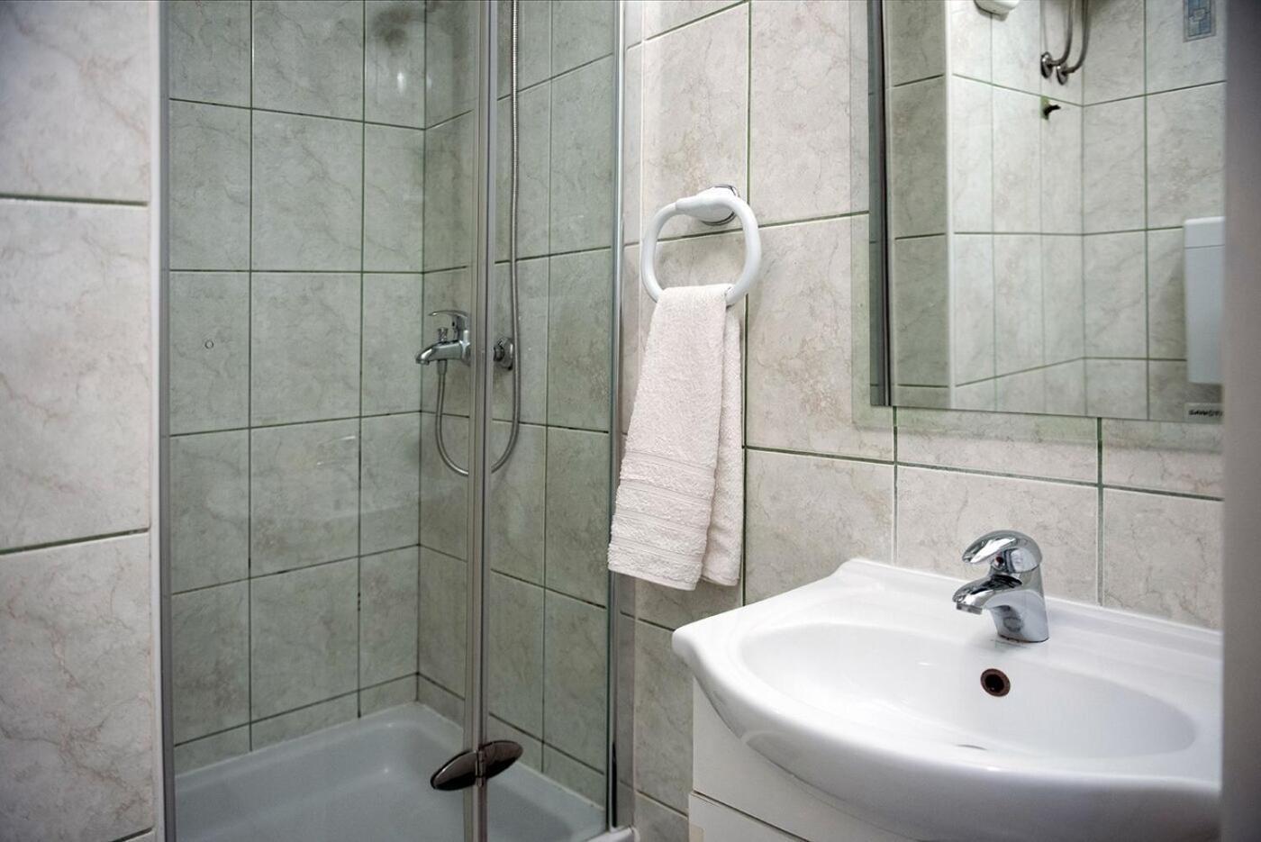 Apartments And Rooms Robi Podstrana Zewnętrze zdjęcie