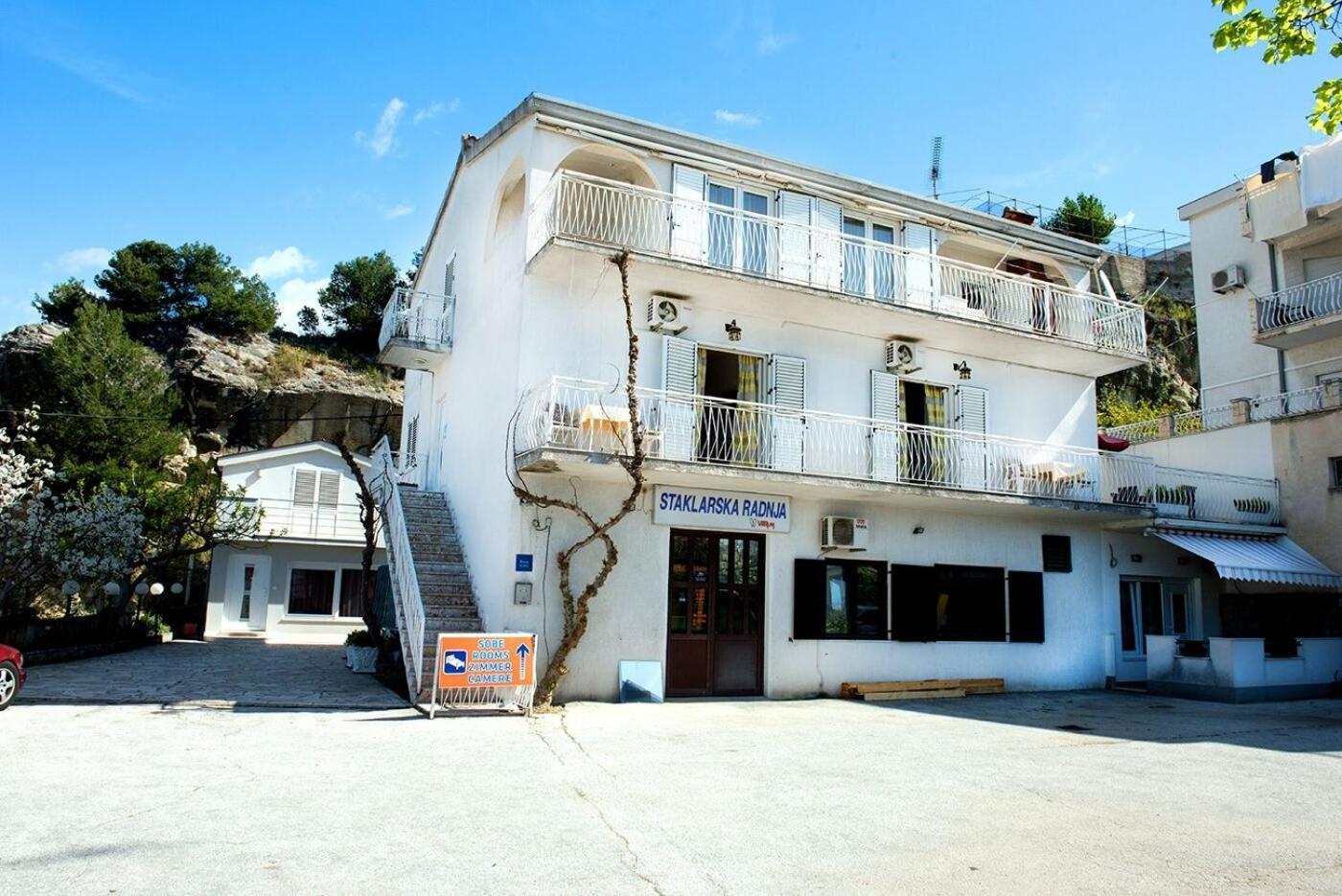 Apartments And Rooms Robi Podstrana Zewnętrze zdjęcie