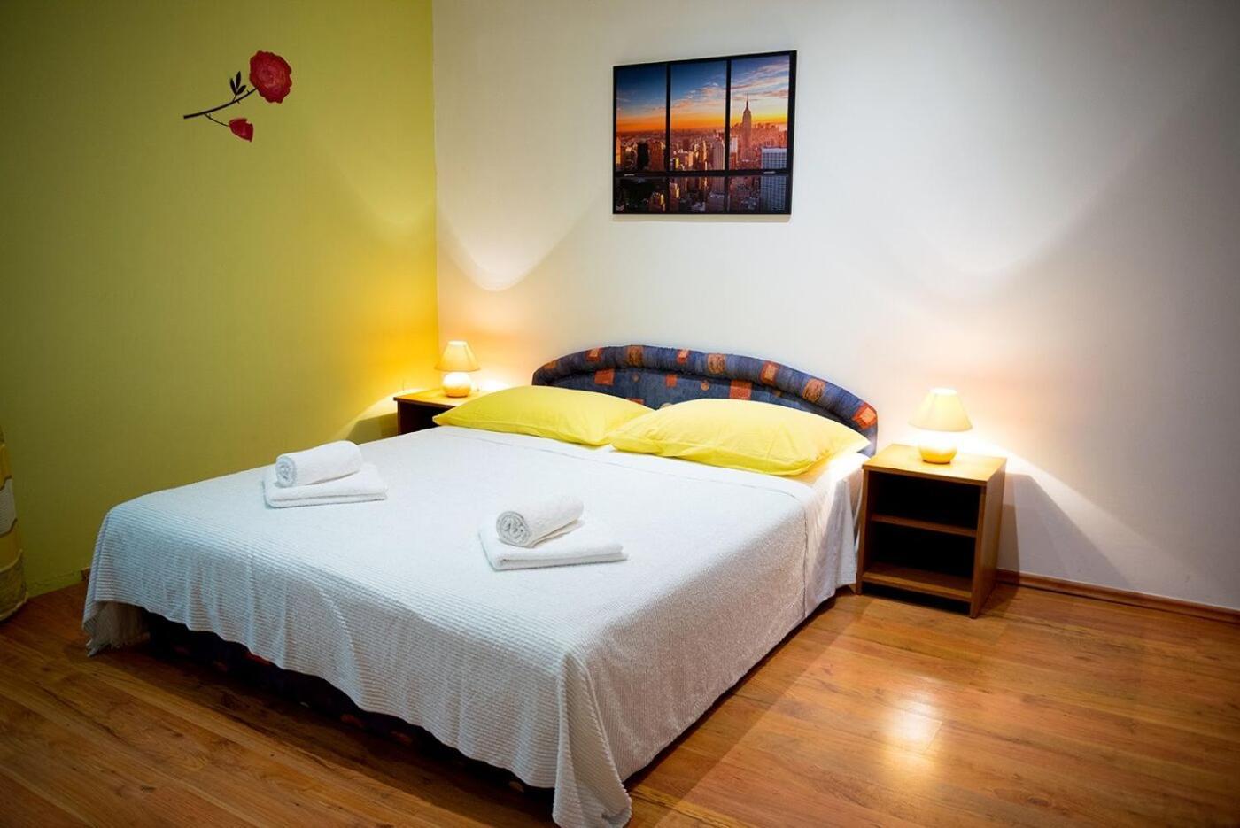 Apartments And Rooms Robi Podstrana Zewnętrze zdjęcie